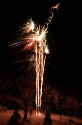 Feuerwerk am See. Foto: Tobials Kahlert Bild