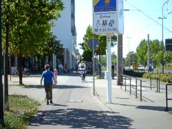 Radweg Lützner Straße Bild