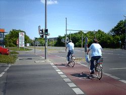 Radweg Lützner Straße Bild